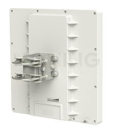 QRT 5 5GHz AP/Backbone/CPE, dual-chain, Gigabit Ethernet